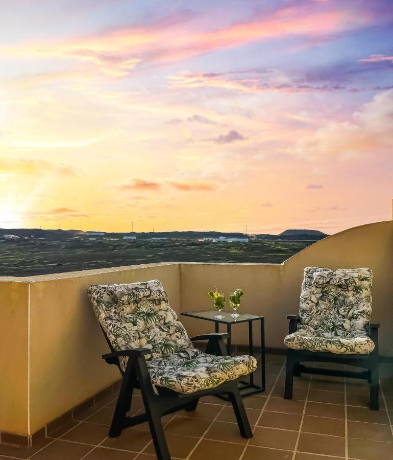 Sunset Corralejo Con Solarium Privado Apartman Kültér fotó