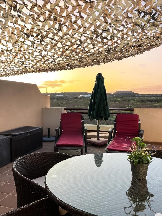Sunset Corralejo Con Solarium Privado Apartman Kültér fotó